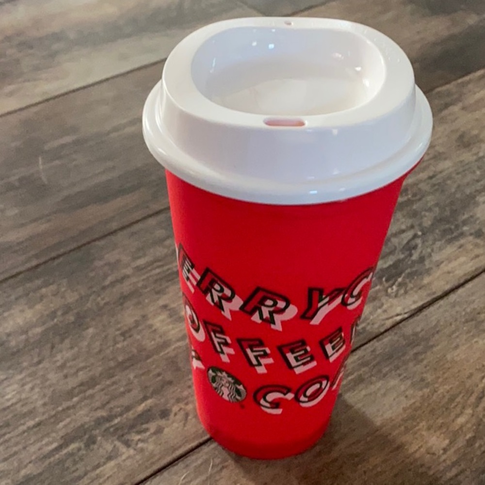 Starbucks reusable coffee cup